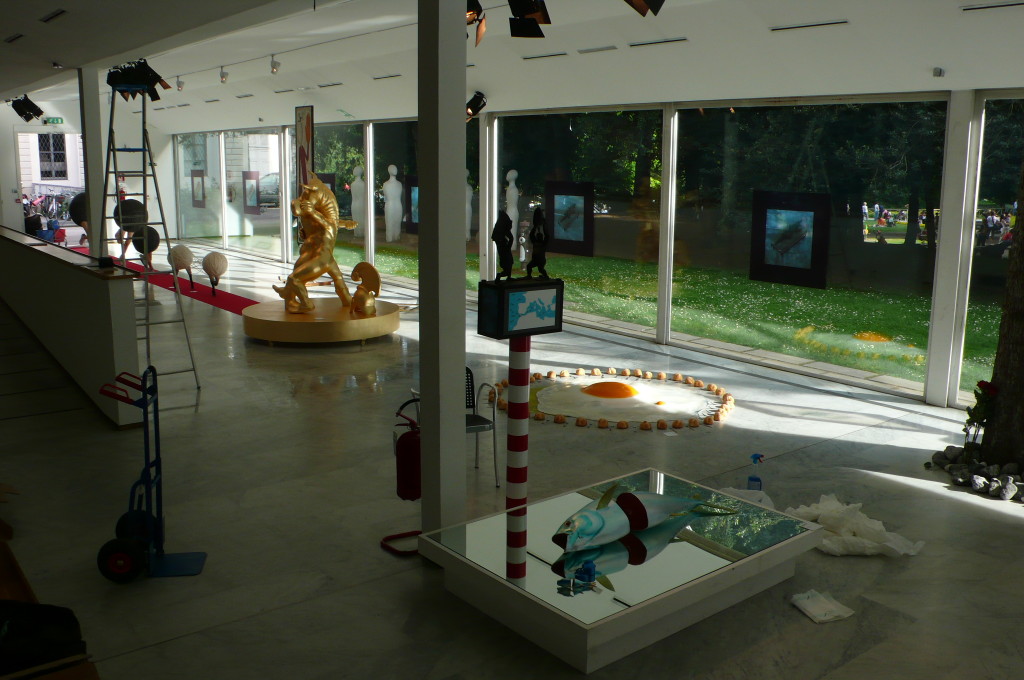 art installation by Luigi Serafini 2005, PAC, Milano