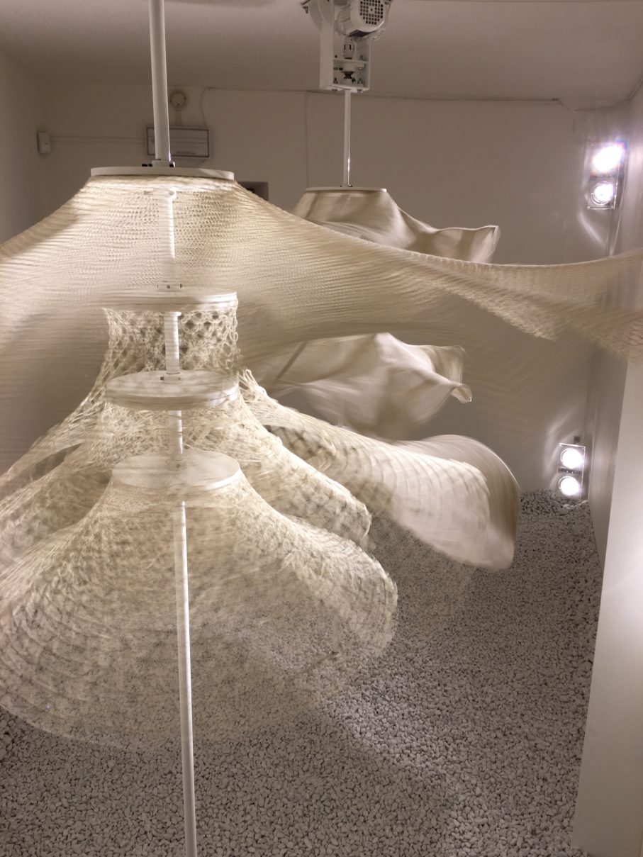 Spinning Dolls installation of Liliane Lijn. Mechanical system made by Plastikart Studio. Hemp Museum